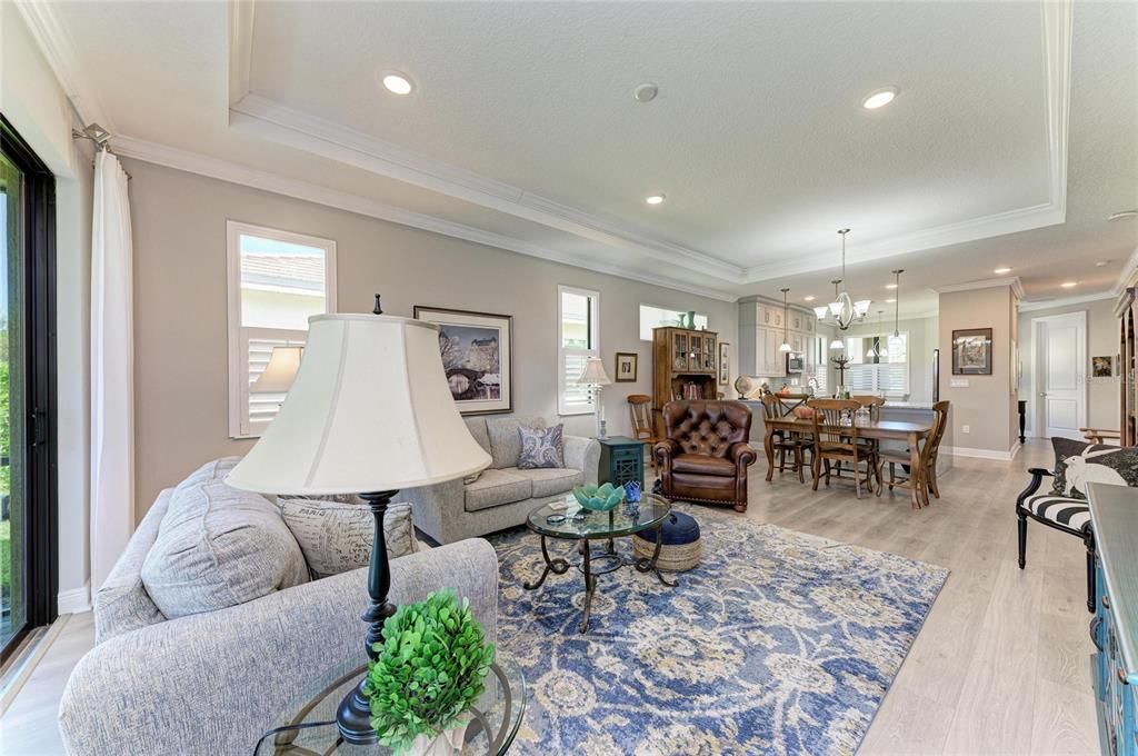 For Sale: $485,000 (2 beds, 2 baths, 1671 Square Feet)