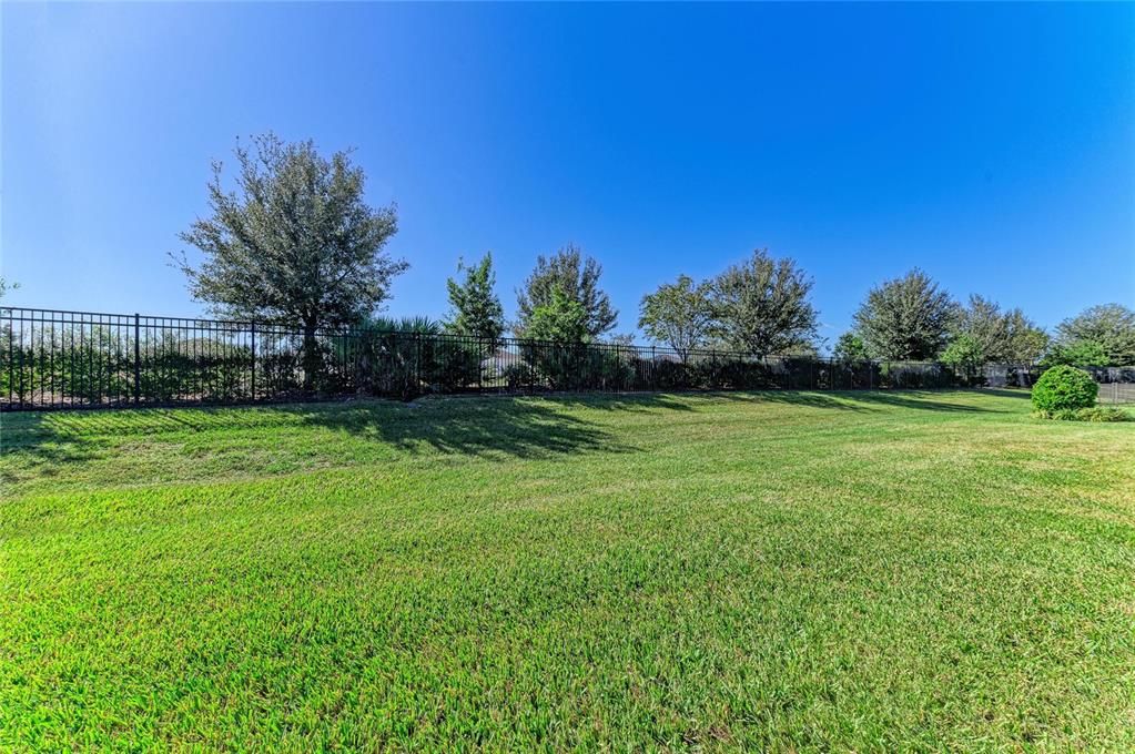 For Sale: $485,000 (2 beds, 2 baths, 1671 Square Feet)