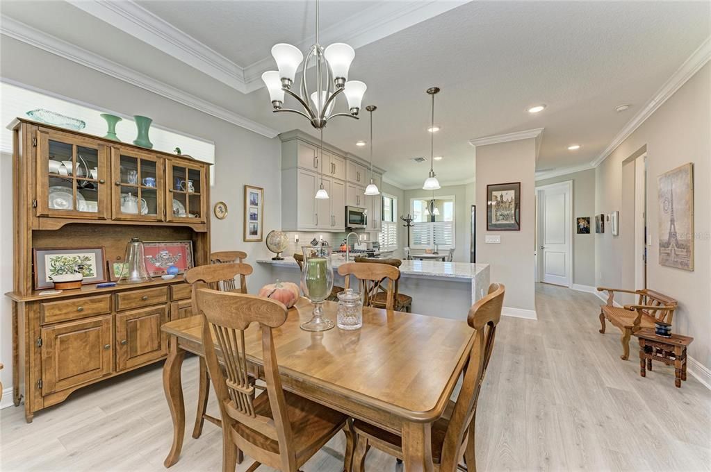 For Sale: $485,000 (2 beds, 2 baths, 1671 Square Feet)