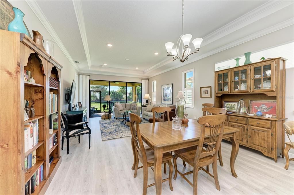 For Sale: $485,000 (2 beds, 2 baths, 1671 Square Feet)