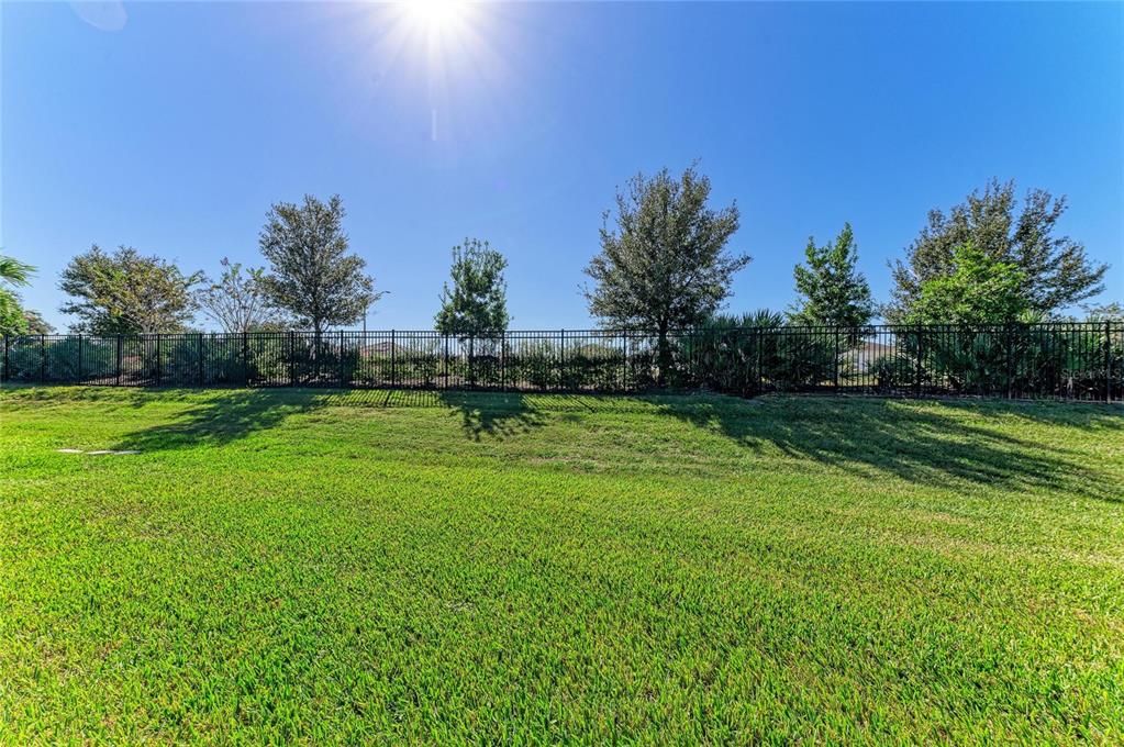 For Sale: $485,000 (2 beds, 2 baths, 1671 Square Feet)