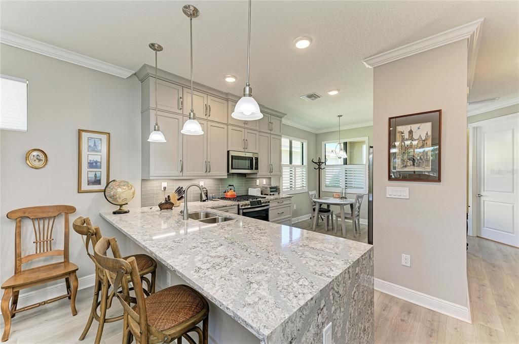 For Sale: $485,000 (2 beds, 2 baths, 1671 Square Feet)