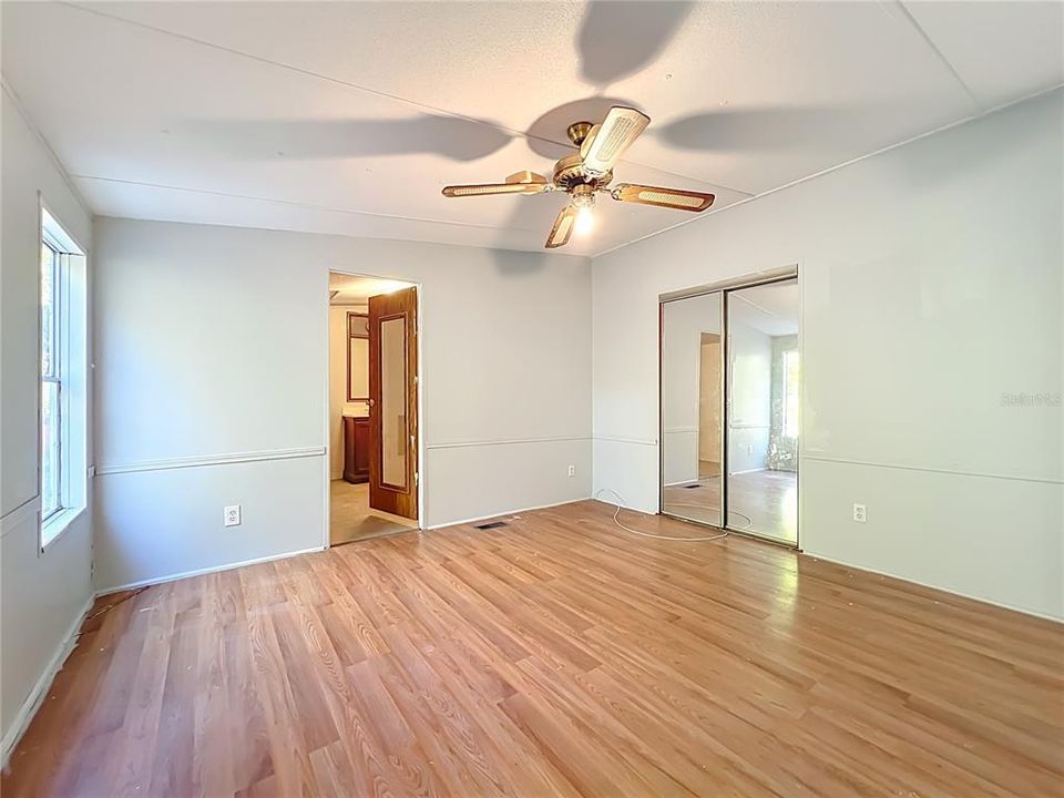 En Venta: $199,000 (3 camas, 2 baños, 1512 Pies cuadrados)