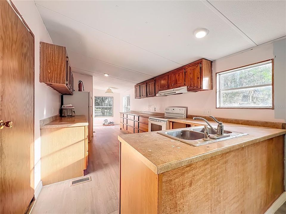 En Venta: $199,000 (3 camas, 2 baños, 1512 Pies cuadrados)