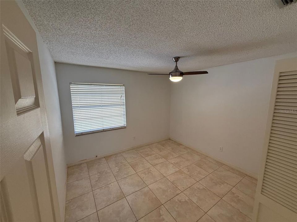 For Sale: $399,900 (3 beds, 2 baths, 1722 Square Feet)