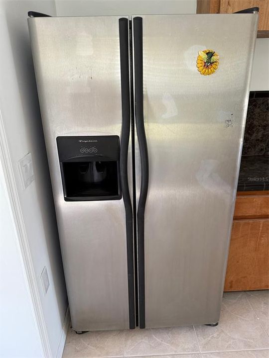 For Sale: $399,900 (3 beds, 2 baths, 1722 Square Feet)