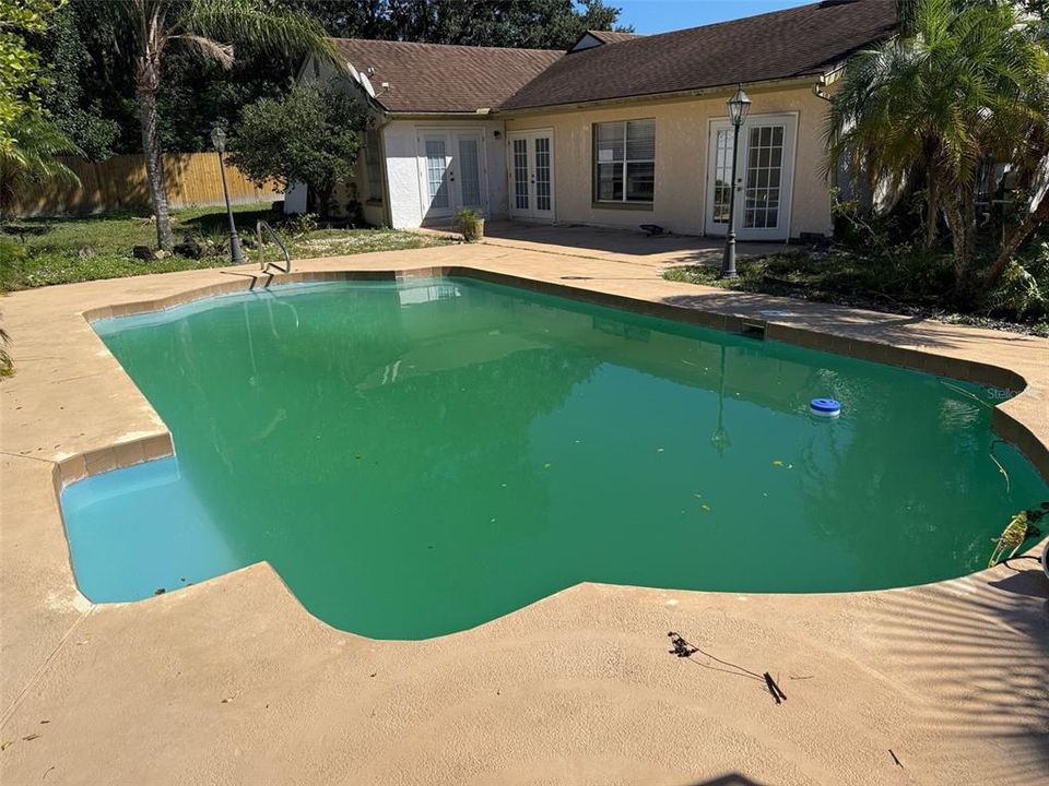 For Sale: $399,900 (3 beds, 2 baths, 1722 Square Feet)