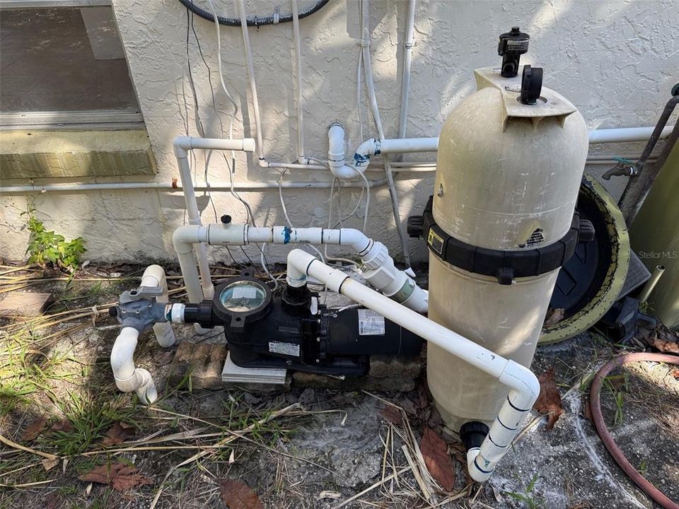 For Sale: $399,900 (3 beds, 2 baths, 1722 Square Feet)