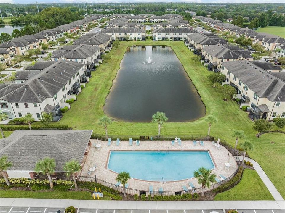 Под контрактом: $424,900 (3 спален, 2 ванн, 1933 Квадратных фут)