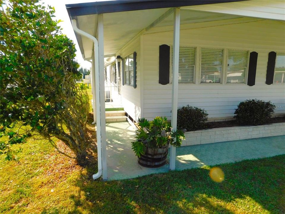 For Sale: $174,000 (2 beds, 2 baths, 1232 Square Feet)