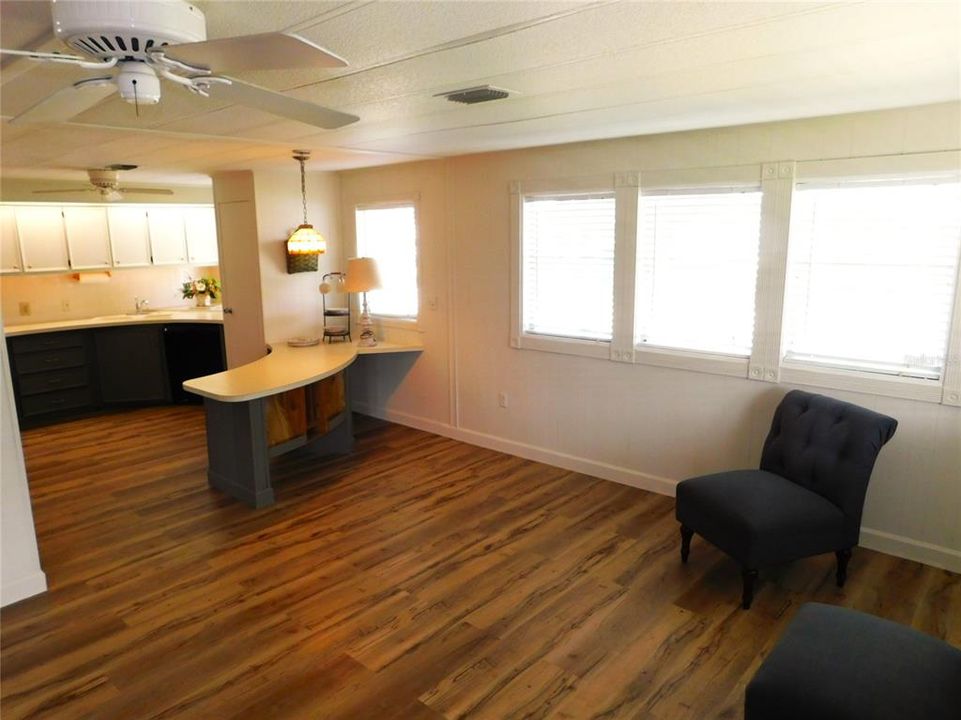 For Sale: $174,000 (2 beds, 2 baths, 1232 Square Feet)