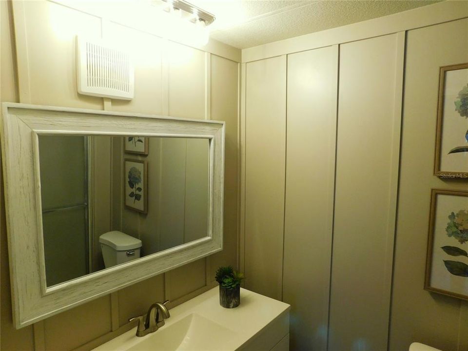 For Sale: $174,000 (2 beds, 2 baths, 1232 Square Feet)