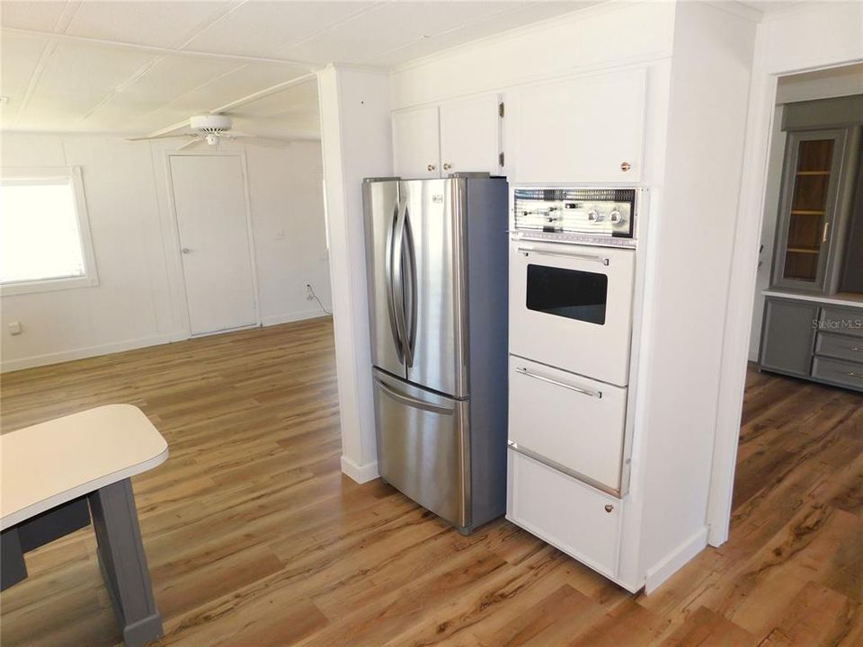 For Sale: $174,000 (2 beds, 2 baths, 1232 Square Feet)