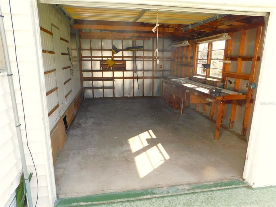 For Sale: $174,000 (2 beds, 2 baths, 1232 Square Feet)