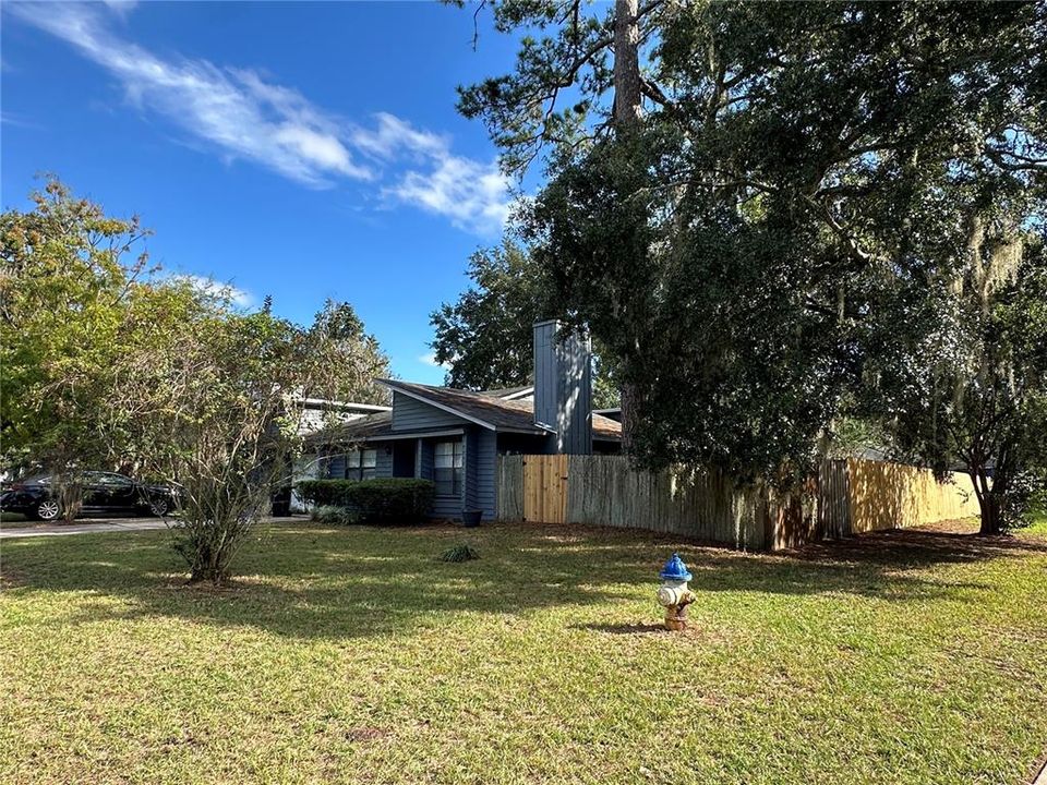 Activo con contrato: $164,900 (3 camas, 2 baños, 1209 Pies cuadrados)