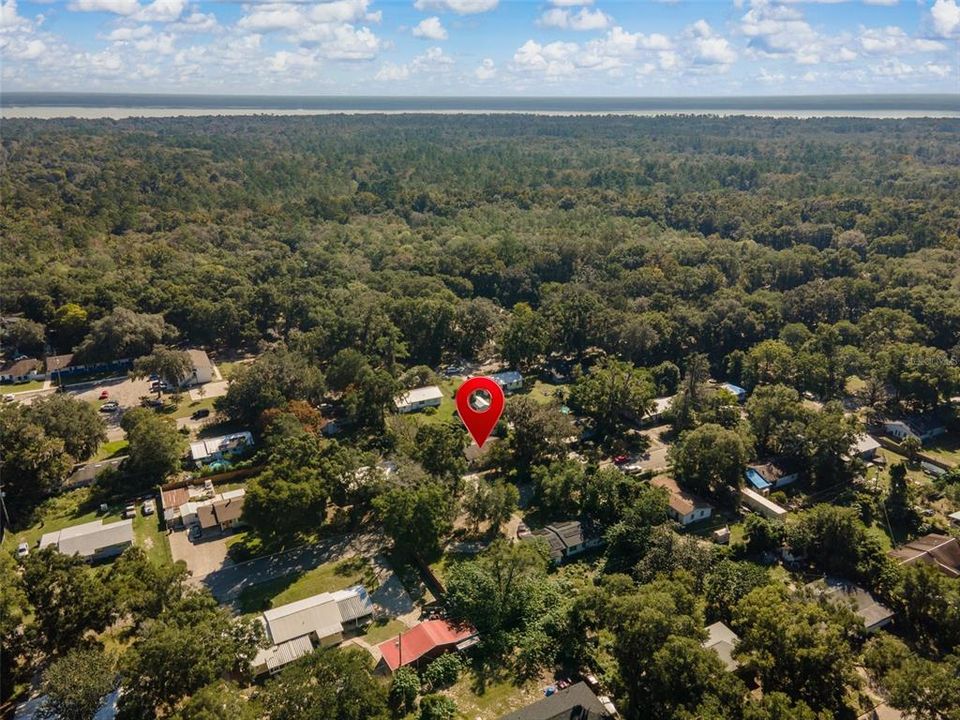 For Sale: $199,000 (2 beds, 1 baths, 1123 Square Feet)