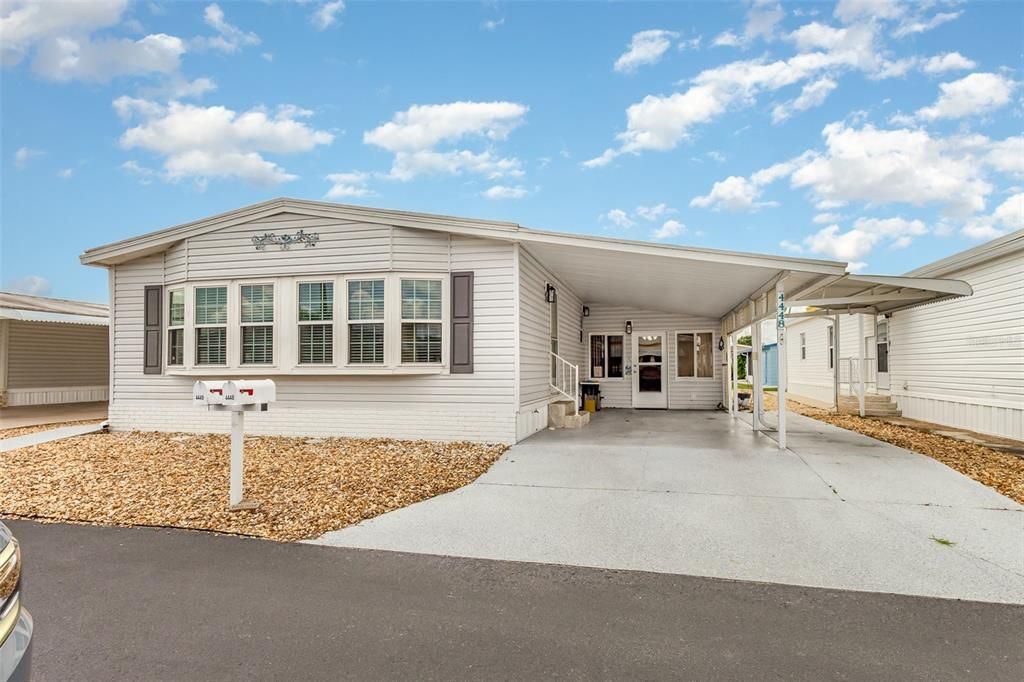 待售: $157,900 (2 贝兹, 2 浴室, 1464 平方英尺)