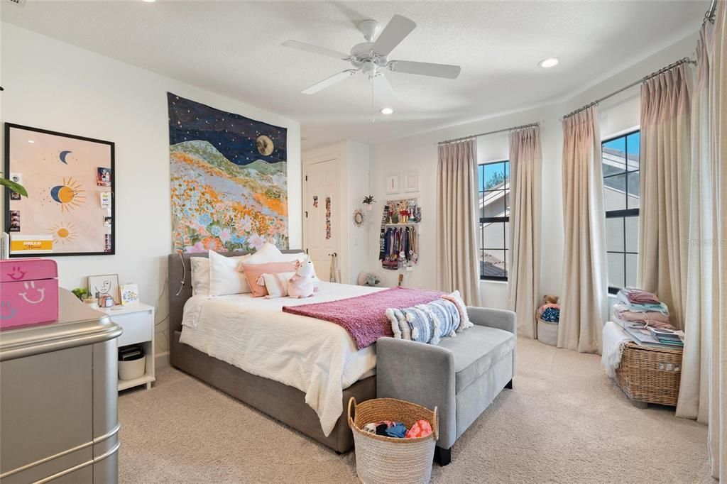 待售: $2,195,000 (5 贝兹, 6 浴室, 5564 平方英尺)