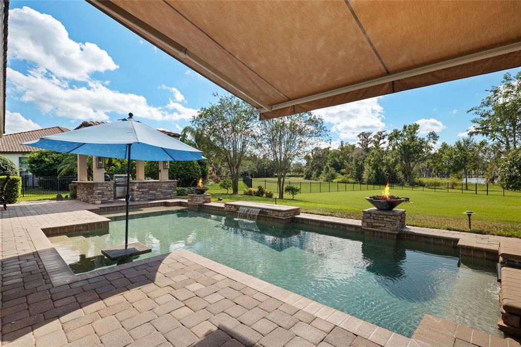 待售: $2,195,000 (5 贝兹, 6 浴室, 5564 平方英尺)