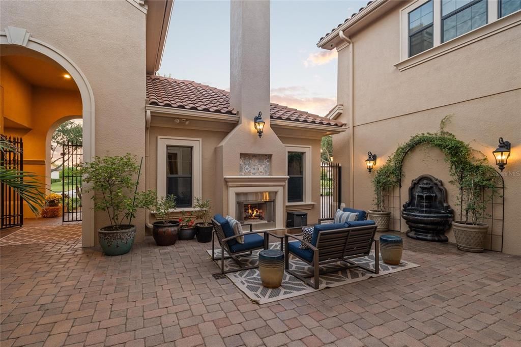 待售: $2,195,000 (5 贝兹, 6 浴室, 5564 平方英尺)