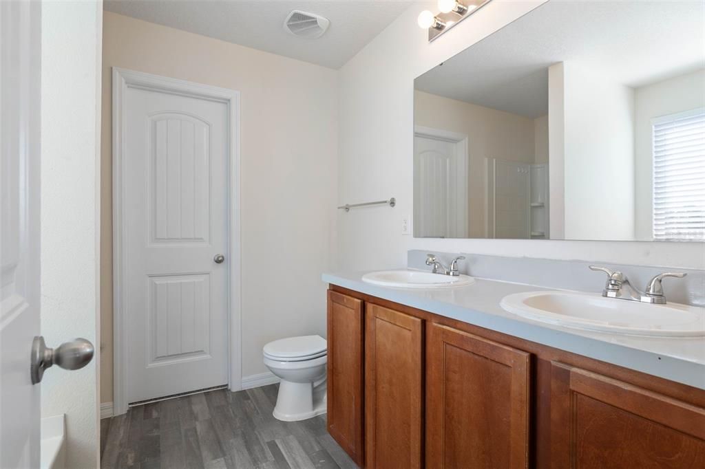 Active With Contract: $314,000 (4 beds, 2 baths, 2046 Square Feet)