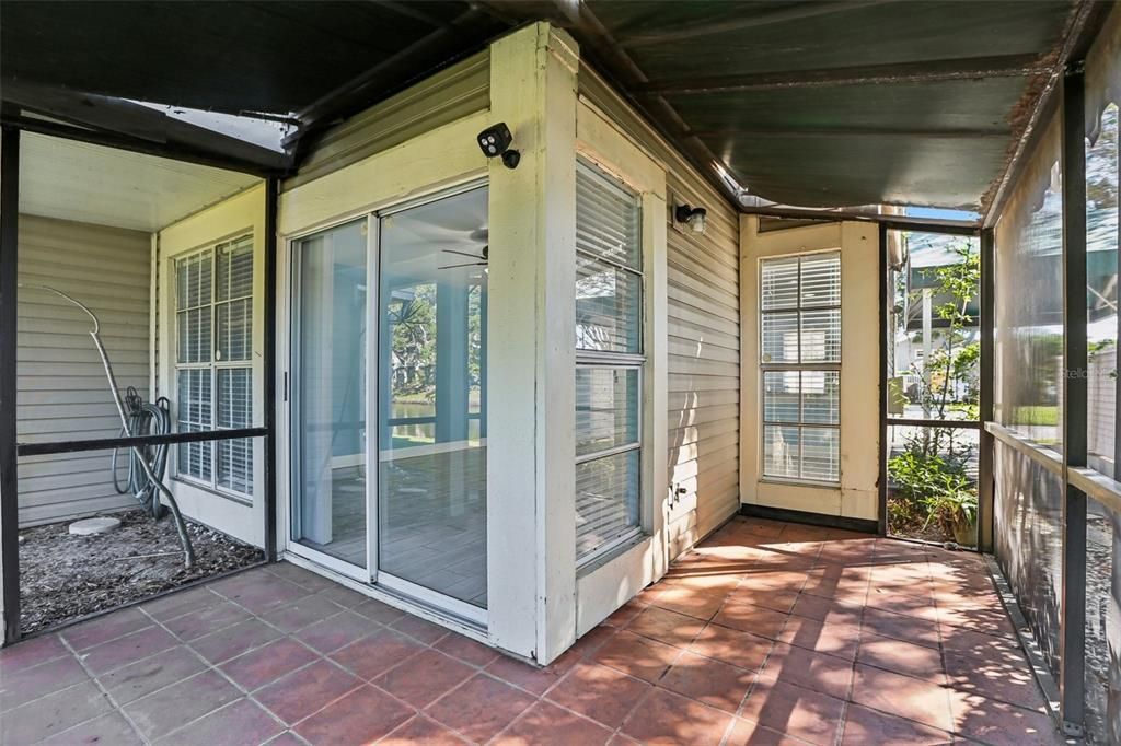 Active With Contract: $228,650 (2 beds, 2 baths, 1234 Square Feet)