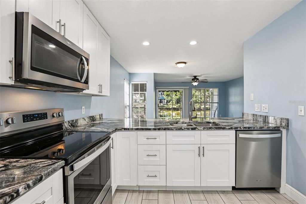 Active With Contract: $228,650 (2 beds, 2 baths, 1234 Square Feet)