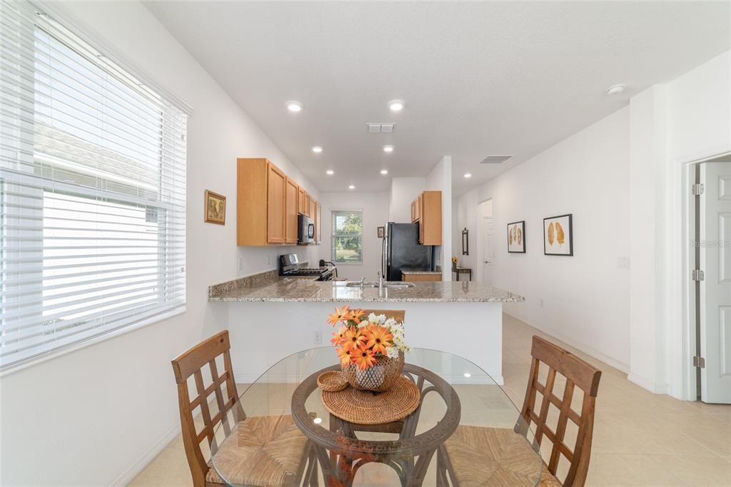 For Sale: $225,000 (2 beds, 2 baths, 1225 Square Feet)