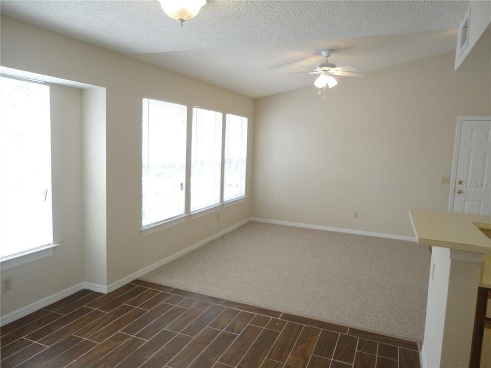 For Rent: $1,500 (2 beds, 2 baths, 836 Square Feet)