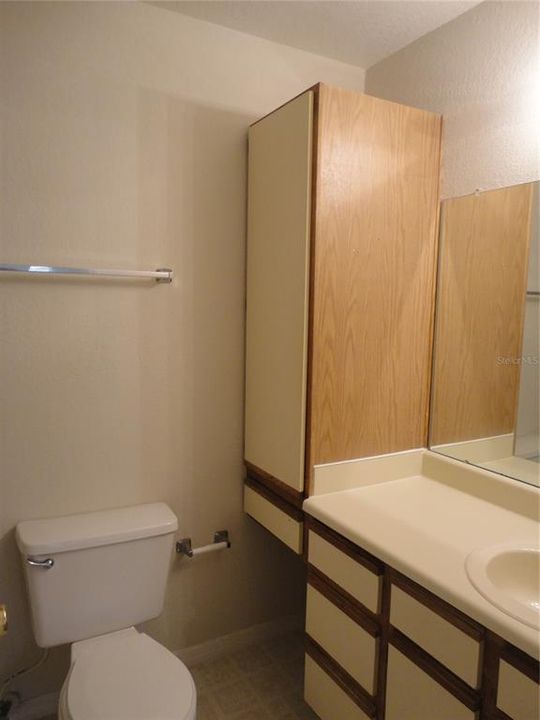 For Rent: $1,500 (2 beds, 2 baths, 836 Square Feet)