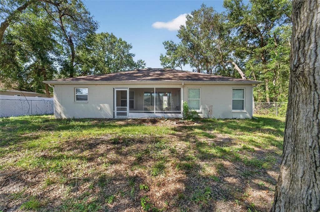 For Sale: $269,000 (3 beds, 2 baths, 1298 Square Feet)