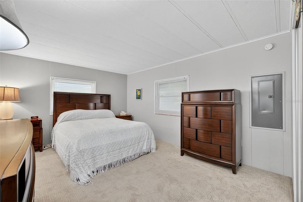 На продажу: $145,000 (2 спален, 2 ванн, 1344 Квадратных фут)