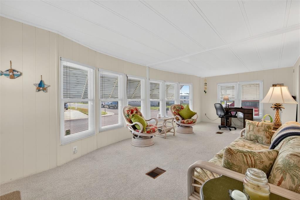 На продажу: $145,000 (2 спален, 2 ванн, 1344 Квадратных фут)