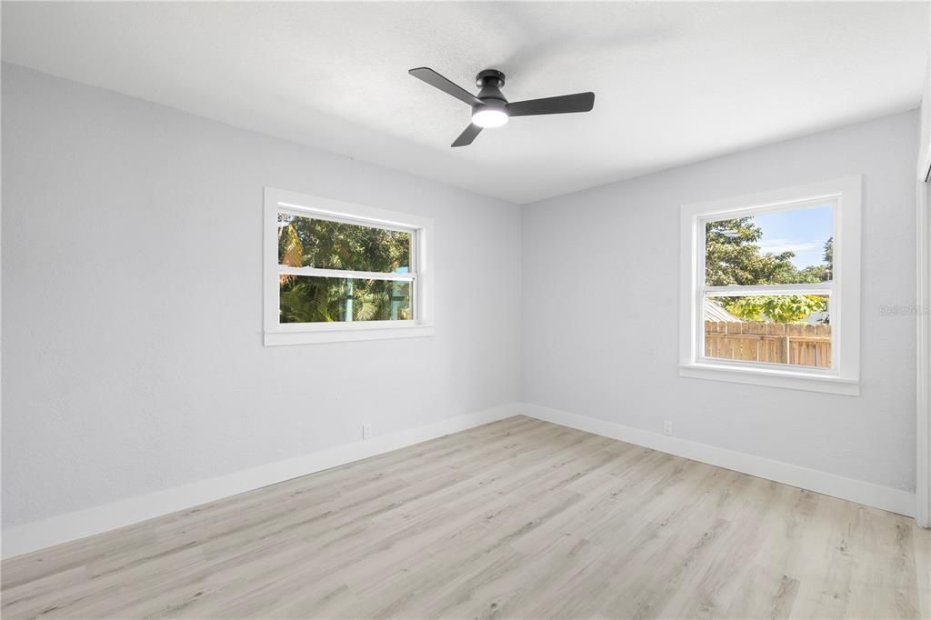 For Sale: $398,300 (3 beds, 2 baths, 1206 Square Feet)