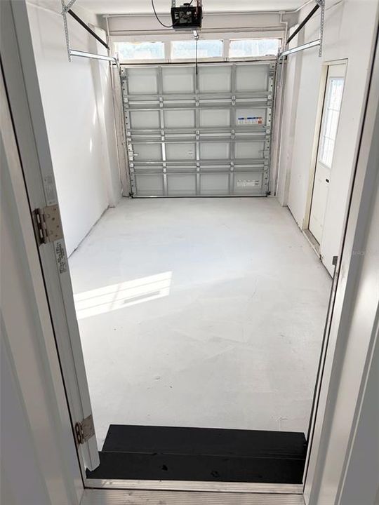 For Sale: $398,300 (3 beds, 2 baths, 1206 Square Feet)