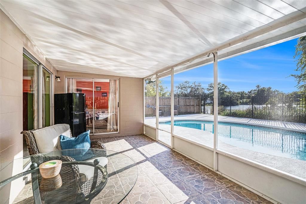 For Sale: $396,000 (3 beds, 2 baths, 1352 Square Feet)