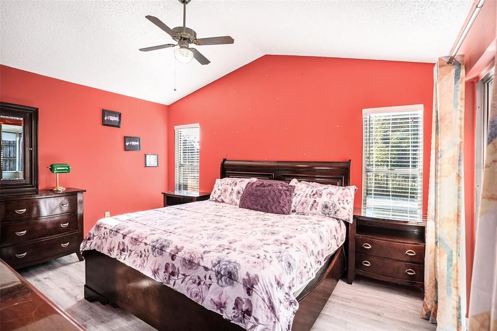 For Sale: $396,000 (3 beds, 2 baths, 1352 Square Feet)