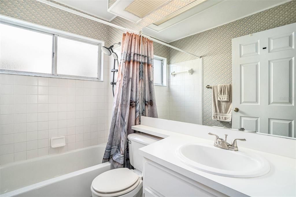 For Sale: $396,000 (3 beds, 2 baths, 1352 Square Feet)