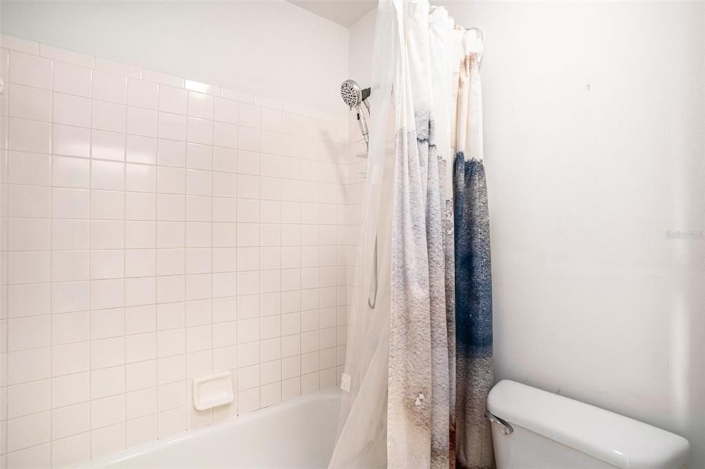 For Sale: $396,000 (3 beds, 2 baths, 1352 Square Feet)