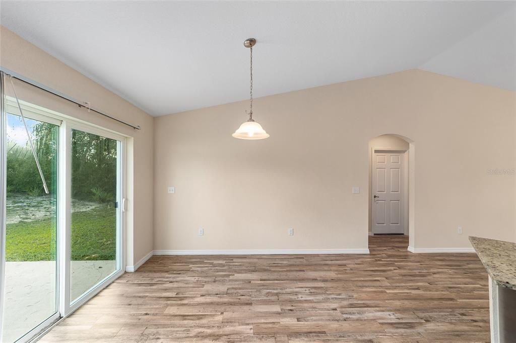 Active With Contract: $234,900 (3 beds, 2 baths, 1350 Square Feet)