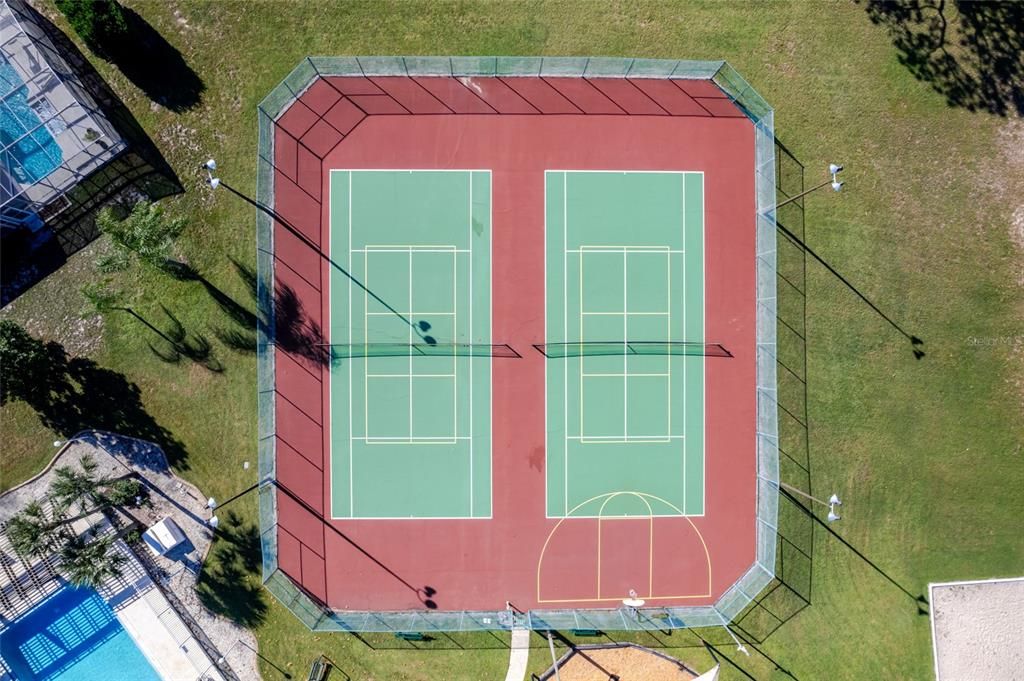 For Sale: $488,000 (5 beds, 3 baths, 2205 Square Feet)