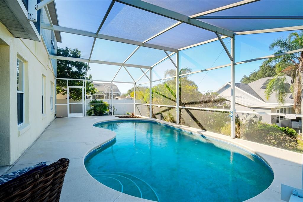 For Sale: $488,000 (5 beds, 3 baths, 2205 Square Feet)