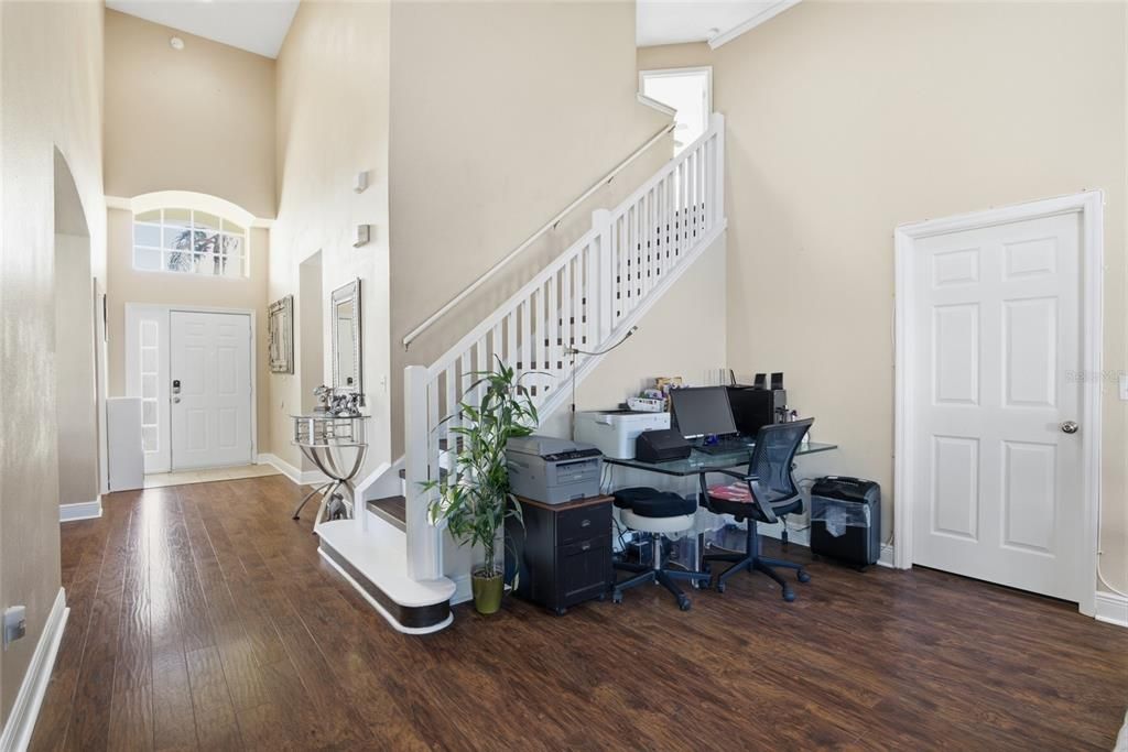 For Sale: $488,000 (5 beds, 3 baths, 2205 Square Feet)