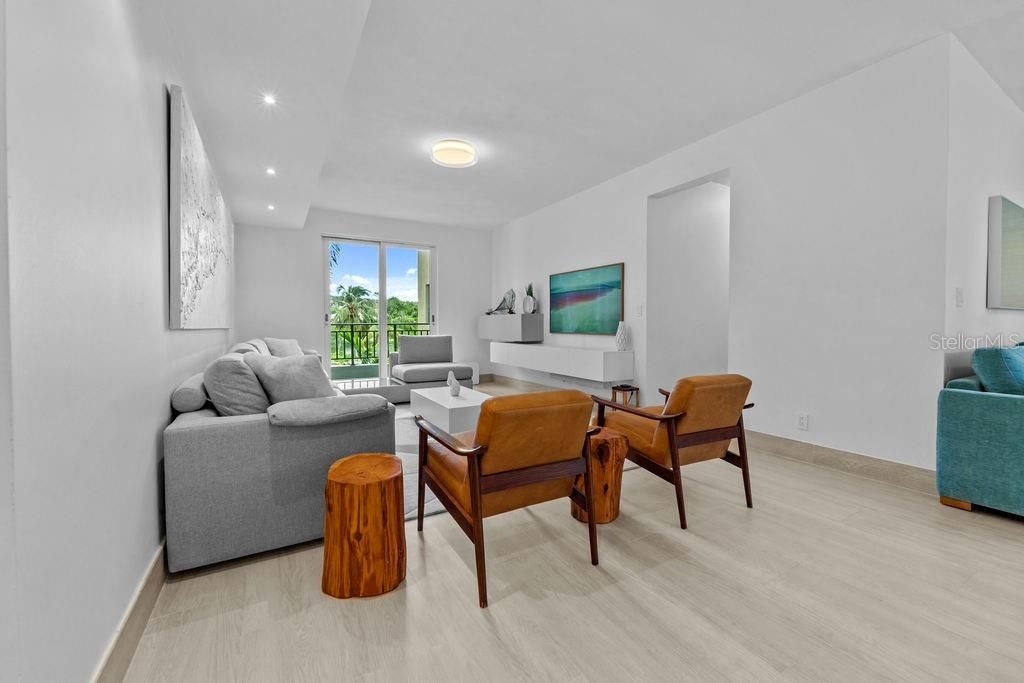 На продажу: $1,790,000 (3 спален, 3 ванн, 2401 Квадратных фут)