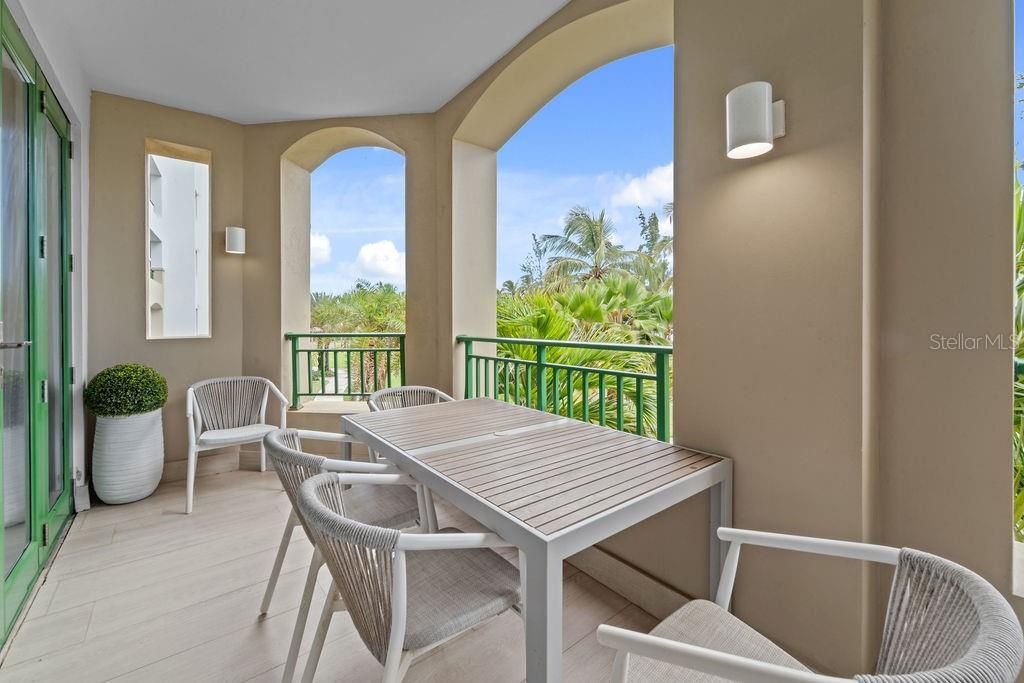 На продажу: $1,790,000 (3 спален, 3 ванн, 2401 Квадратных фут)