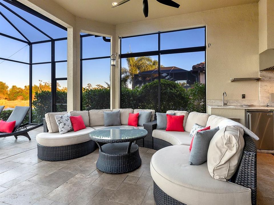 For Sale: $1,295,000 (3 beds, 3 baths, 2875 Square Feet)