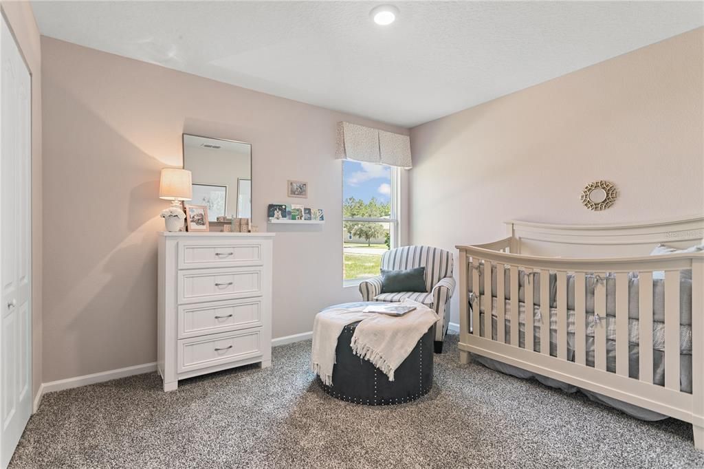 Под контрактом: $314,990 (3 спален, 2 ванн, 1655 Квадратных фут)