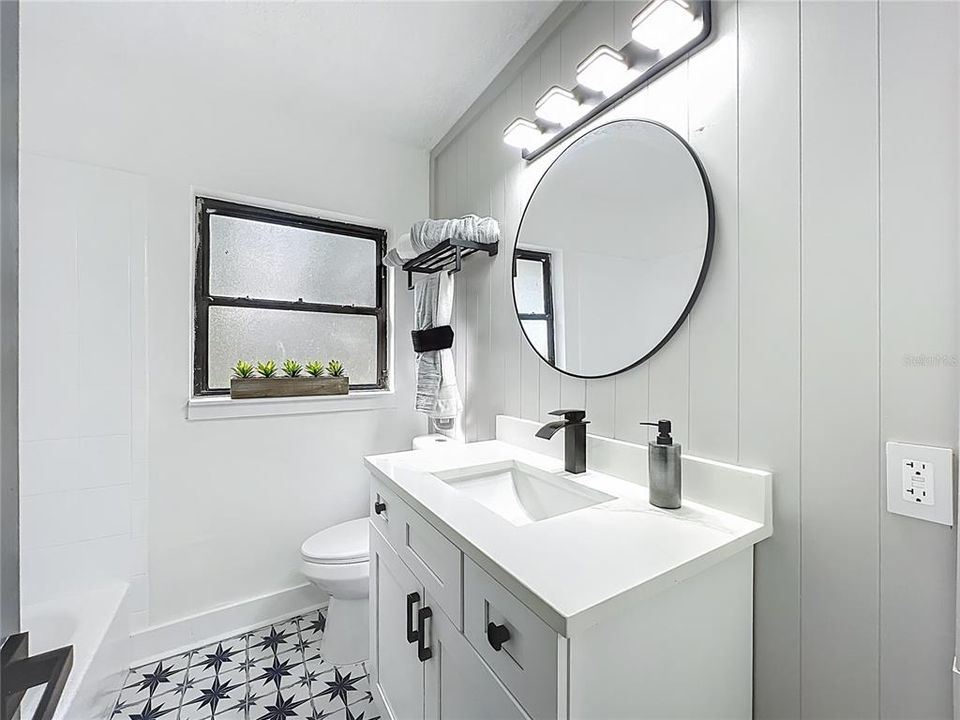 For Sale: $324,900 (3 beds, 2 baths, 1228 Square Feet)