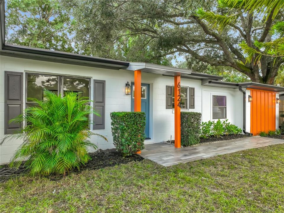 For Sale: $324,900 (3 beds, 2 baths, 1228 Square Feet)