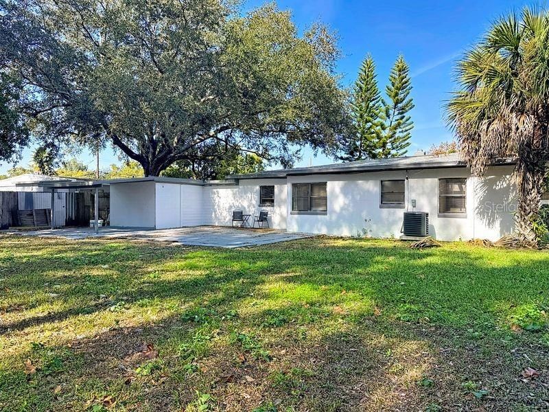 For Sale: $324,900 (3 beds, 2 baths, 1228 Square Feet)